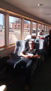 Jim op boot richting Ur